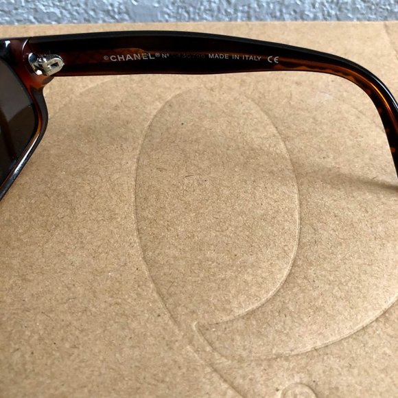 Small Chanel sunglasses - 5010 c.542/93 main image 7